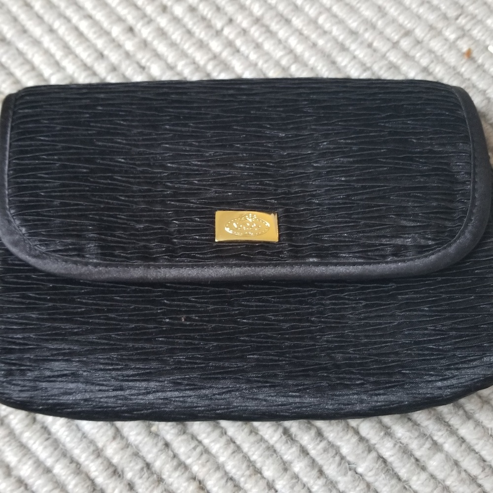 Black Cross Body Bag with Removable Classic Chain